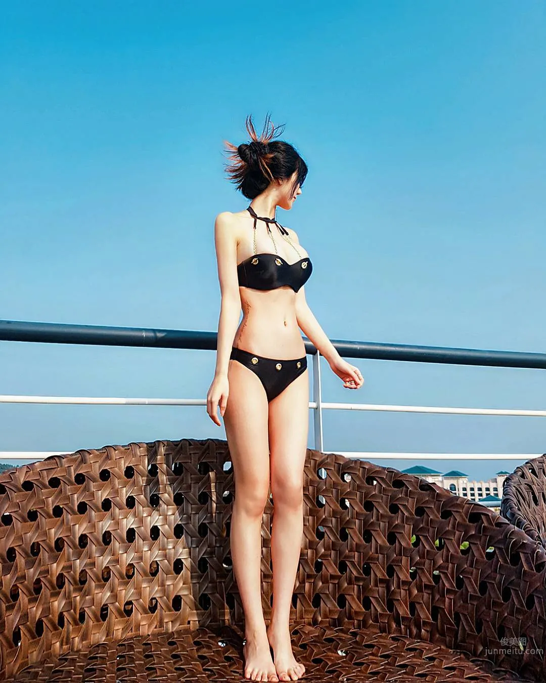 Dream Goddess Lee Soo Bin, IG Explodes Again with Unscientific Private Shoot photo 8