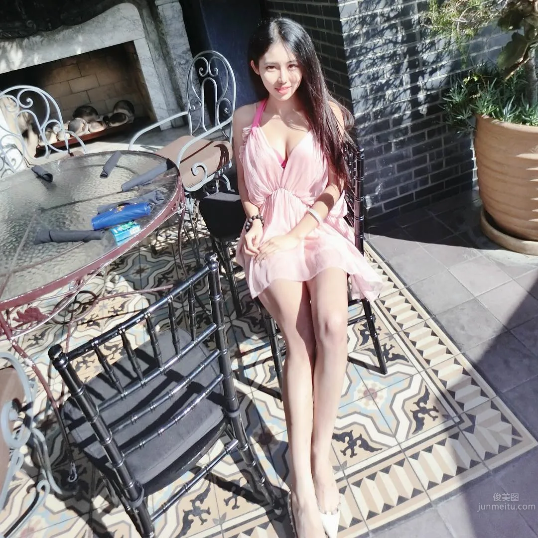 Ya Lu - A Good Figure That a Bikini Cannot Hide photo 6