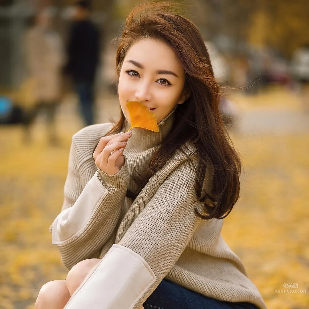 Elvareny - Elegant Beauty Private Shoot photo 28