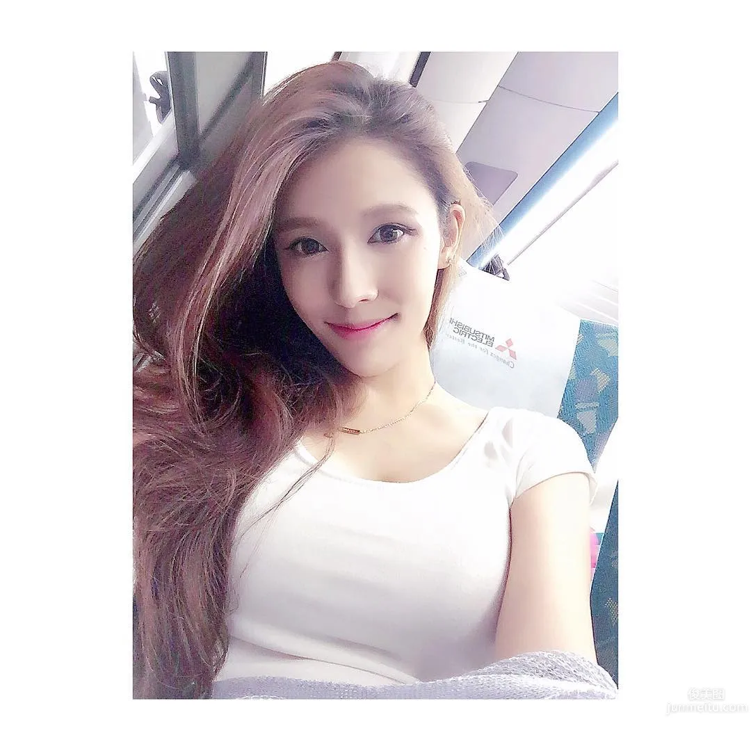 Niki Wang - Taiwan Fashion Guru Private Photos Are Too Money-Making photo 24