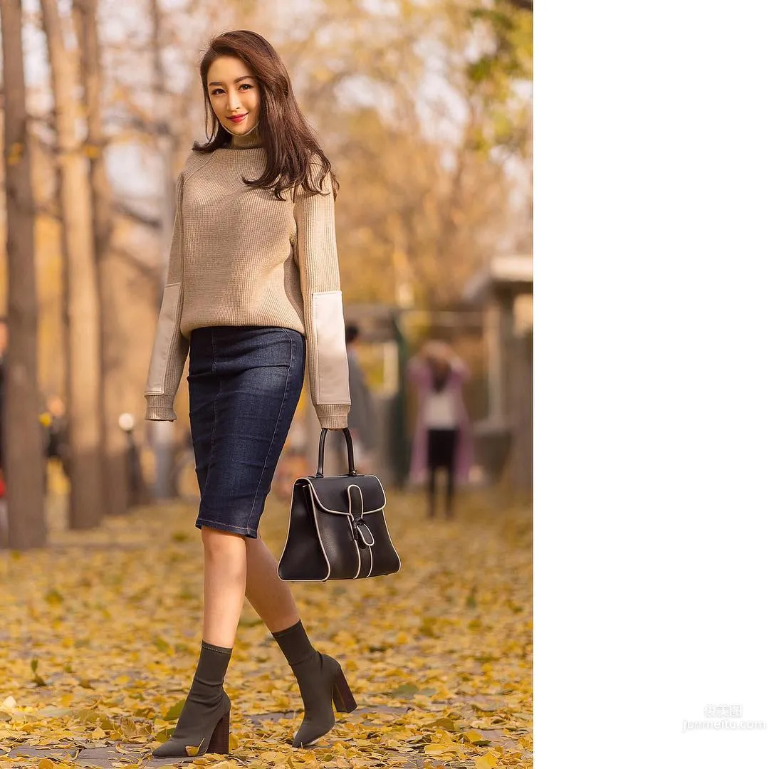 Elvareny - Elegant Beauty Private Shoot photo 29