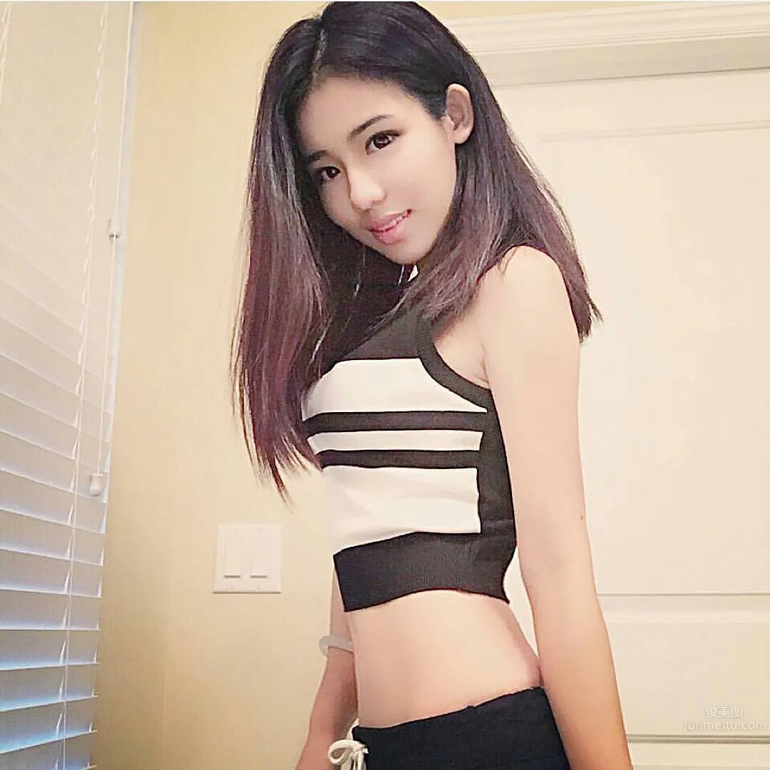 Ya Lu - A Good Figure That a Bikini Cannot Hide photo 13