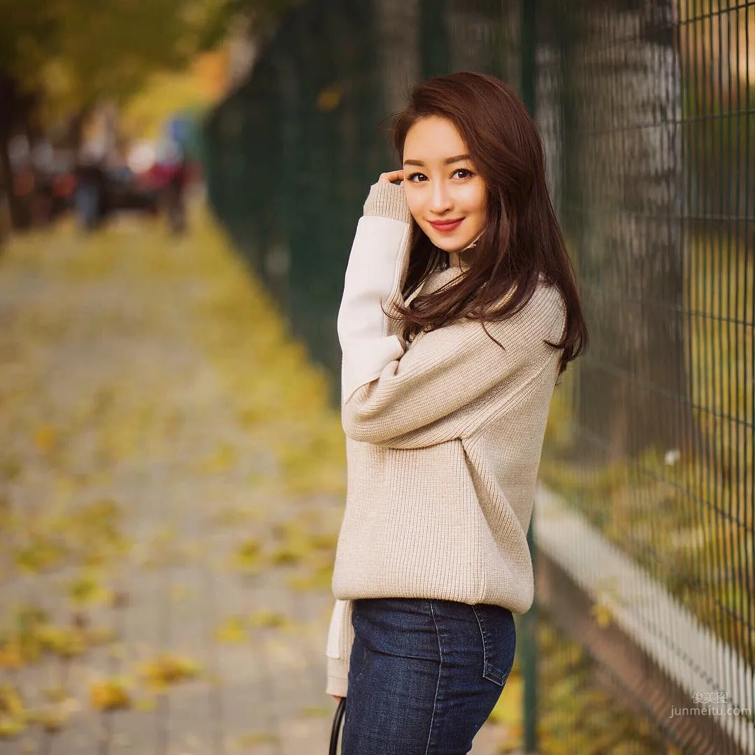 Elvareny - Elegant Beauty Private Shoot photo 31