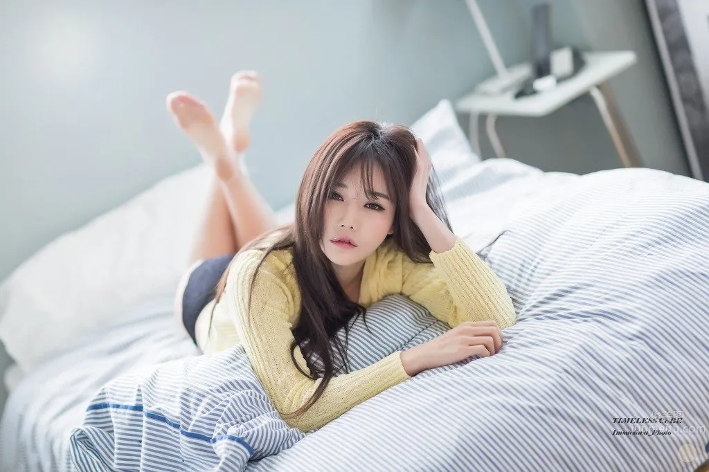 Han Ga Eun, Sexy and Alluring Uniform Photo photo 18