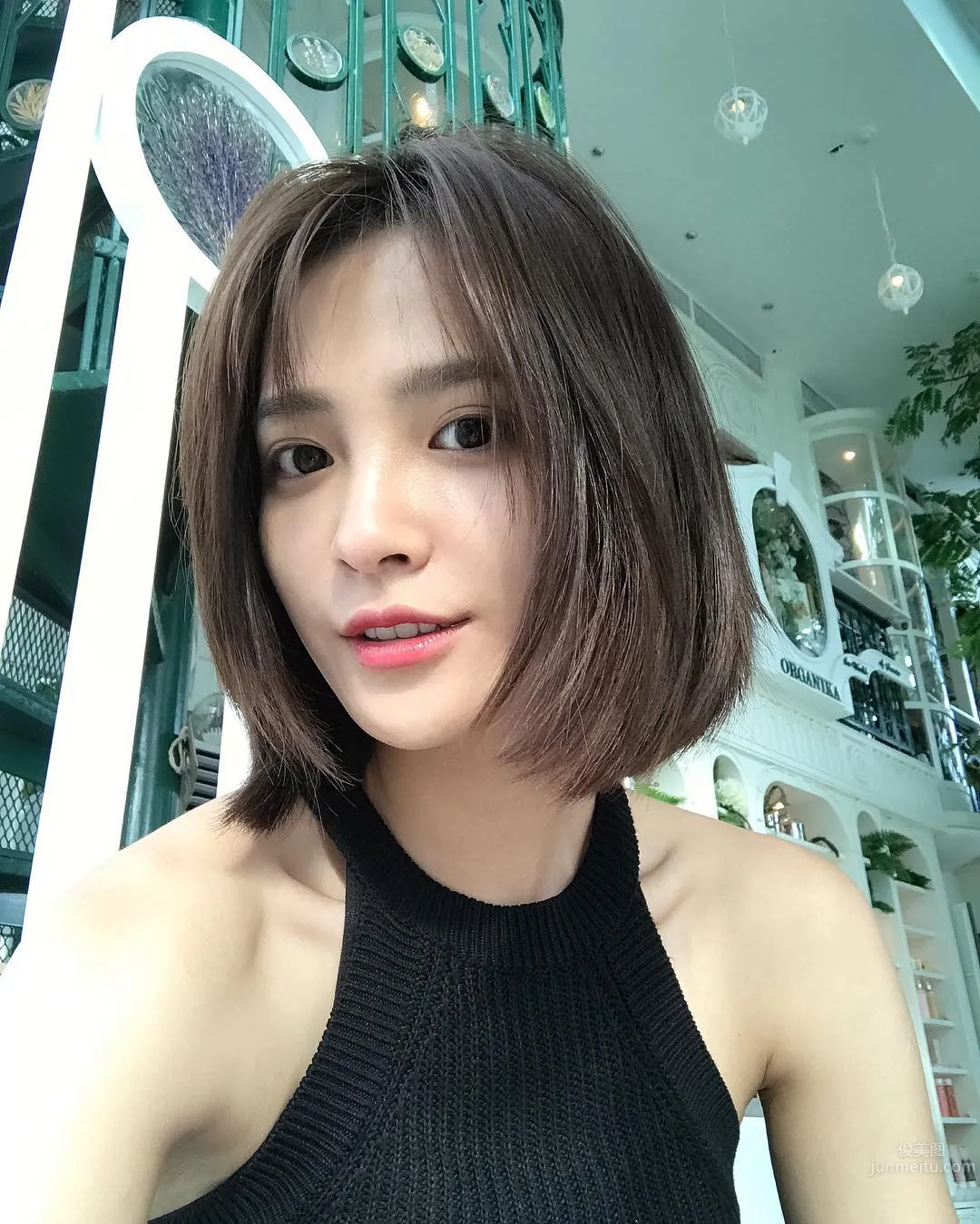 Ellen Wu - A Girl with an Overflowing Amount of Positive Charm photo 8