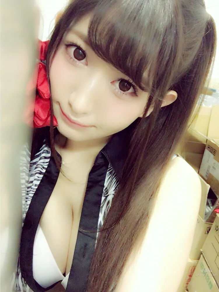 Mayu Tsukishiro, Japanese Playful Young Girl Private Photos photo 3