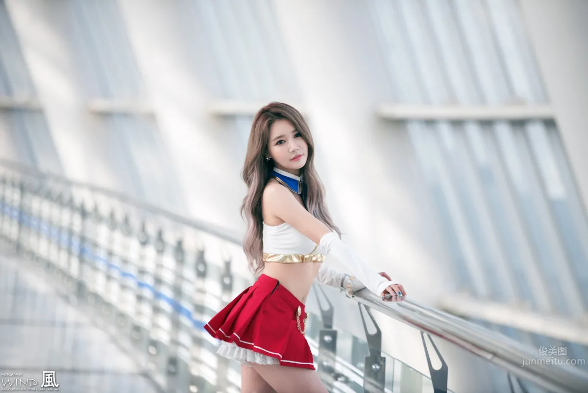 Han Ga Eun: showgirl photo 33