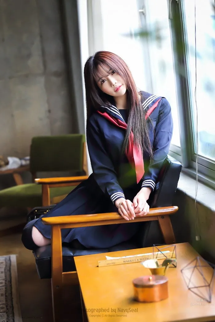 Han Ga Eun, Sexy and Alluring Uniform Photo photo 43