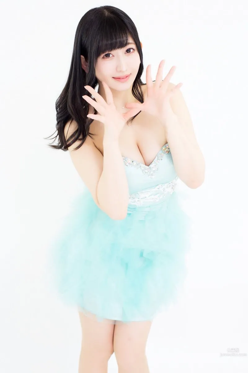 Mayu Tsukishiro, Japanese Playful Young Girl Private Photos photo 16