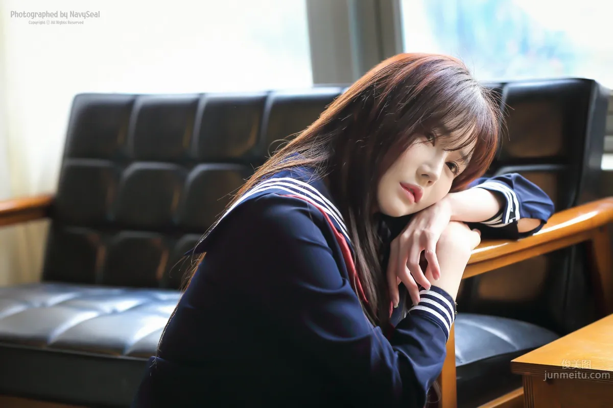 Han Ga Eun, Sexy and Alluring Uniform Photo photo 49