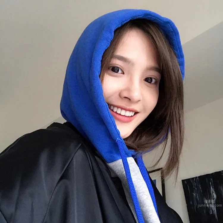 Ellen Wu - A Girl with an Overflowing Amount of Positive Charm photo 16