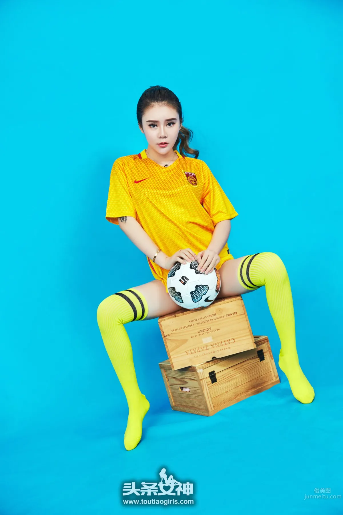 Ailisha Lisa - [TouTiao Goddess] 2017-03-28 Winning Glory for the Country photo 4