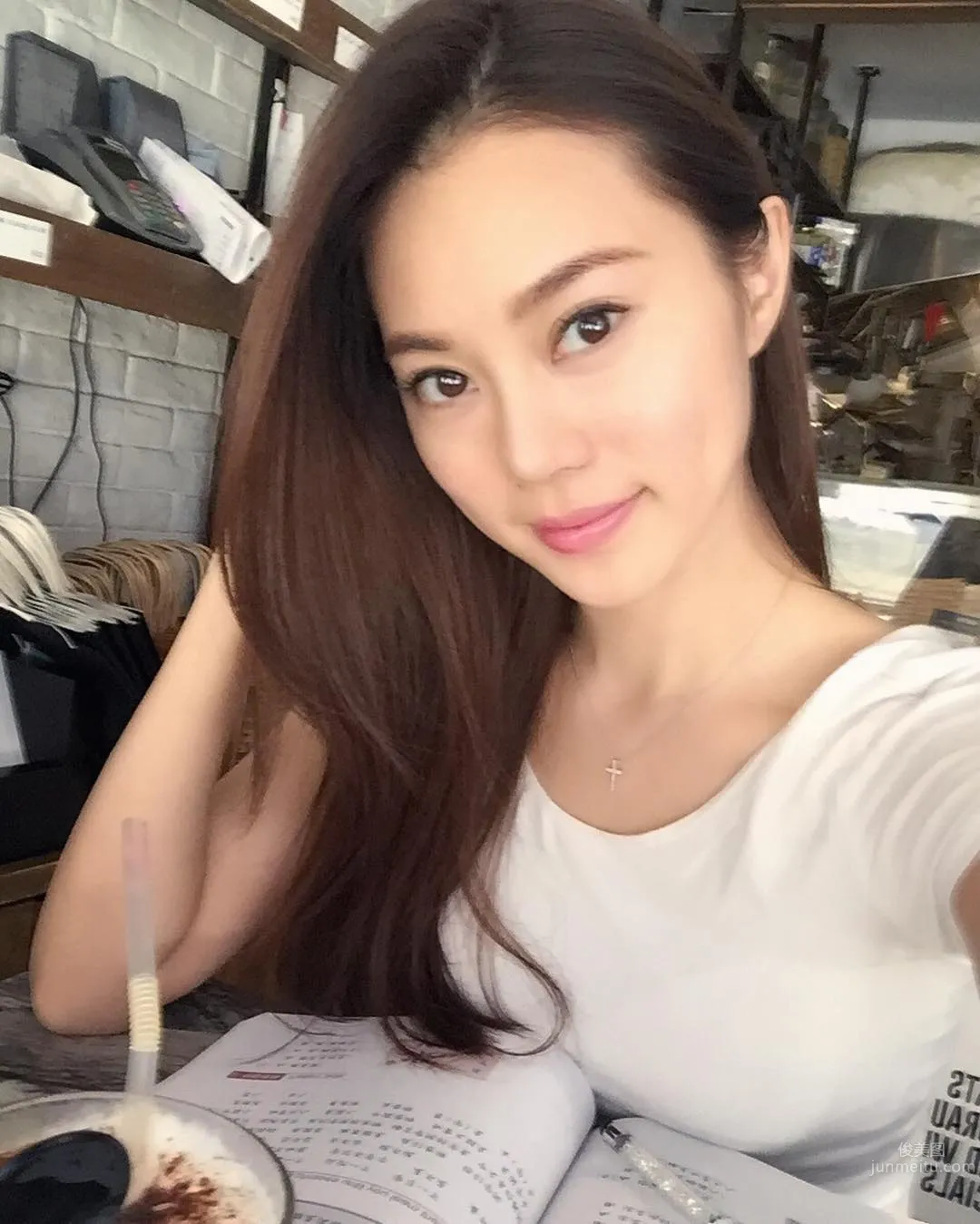 Chen Yasi: Photo Set 2024 photo 7
