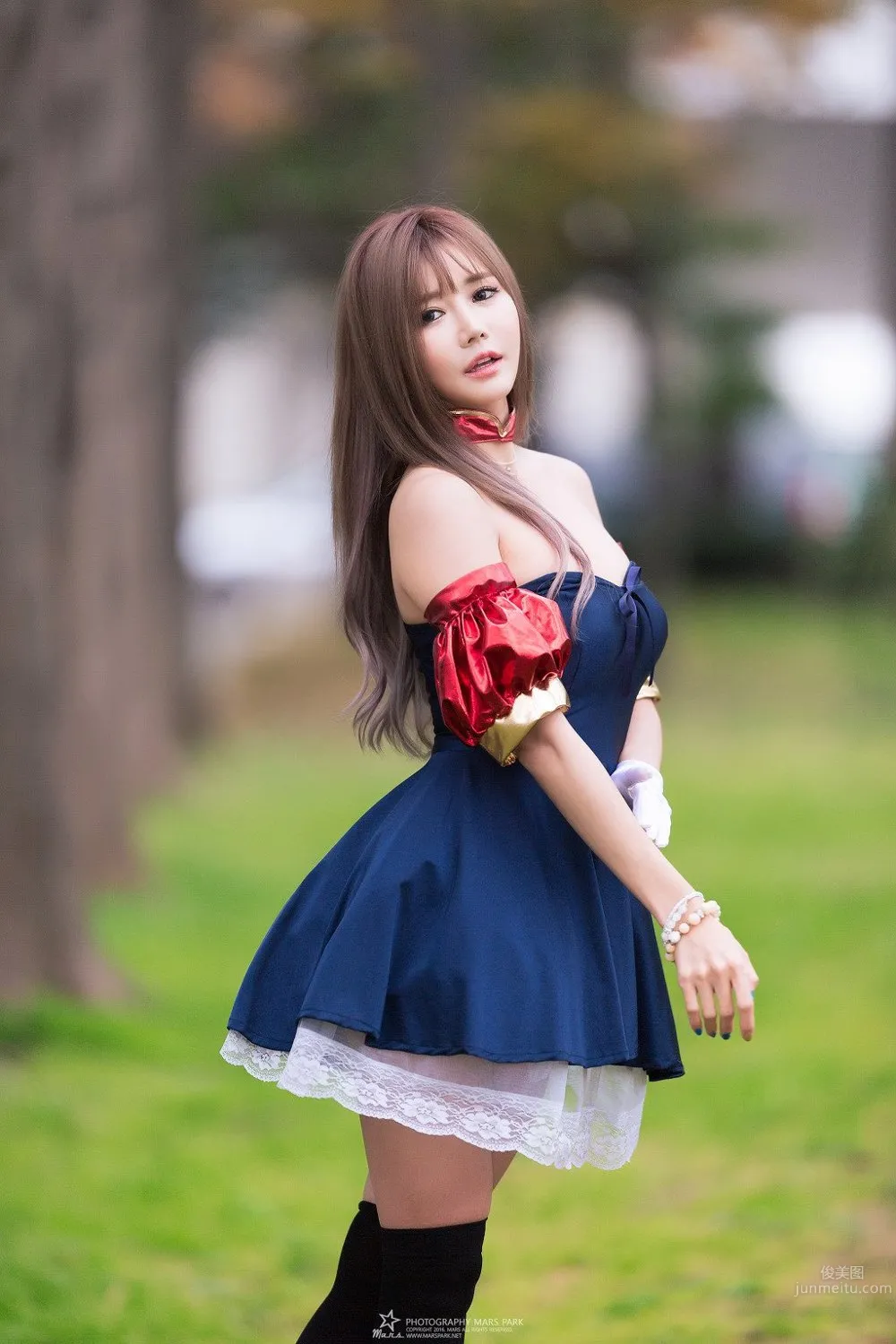Han Ga Eun: showgirl photo 37