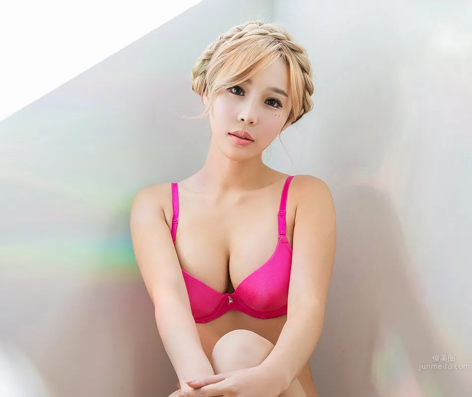 李智娜(이지나)- 韓國賽車女郎内衣私房寫真 55