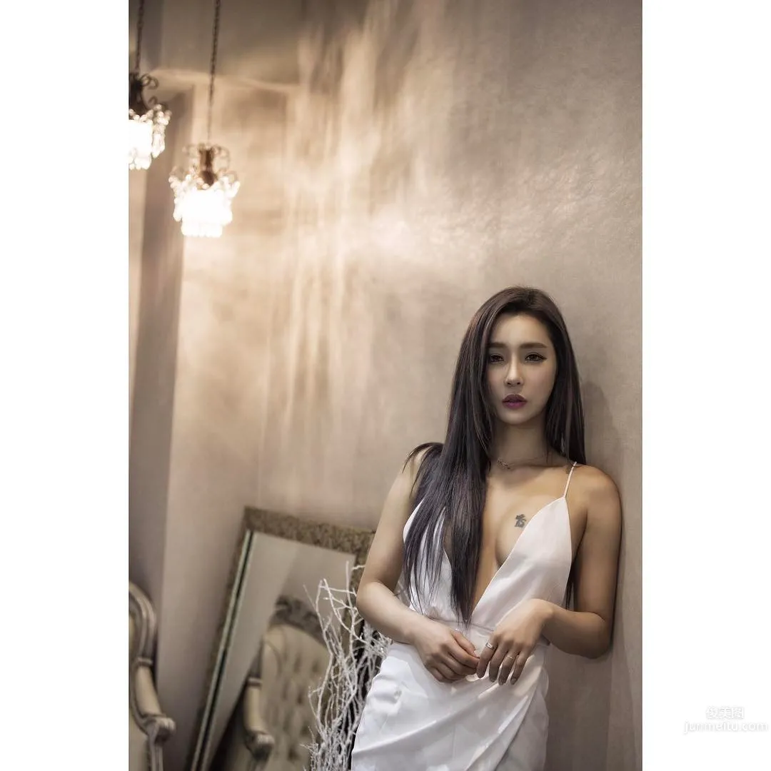 李智娜(이지나)- 韓國比基尼模特IG私房寫真 10