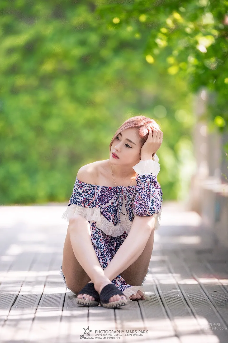 金河律- 韓國美女唯美街拍寫真 13