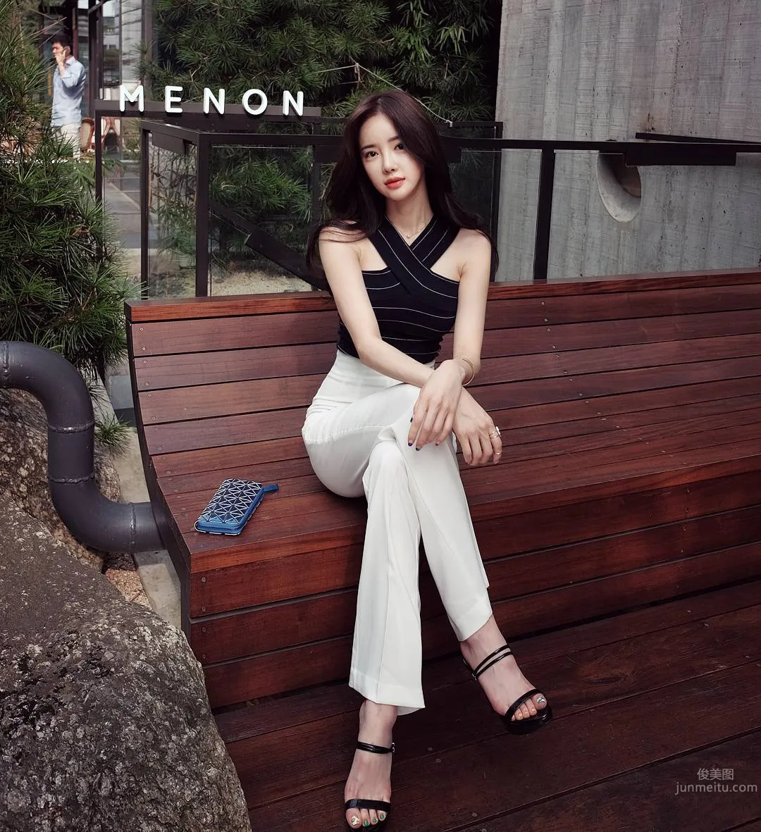 Ban Seo Jin, South Korea's Stunning Leg Model photo 13