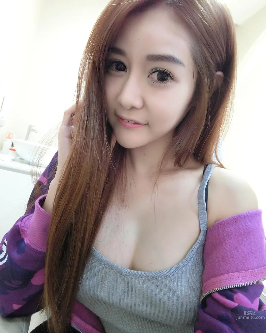 Naomi Liu - Singapore 34E Beauty Full of Passion photo 17