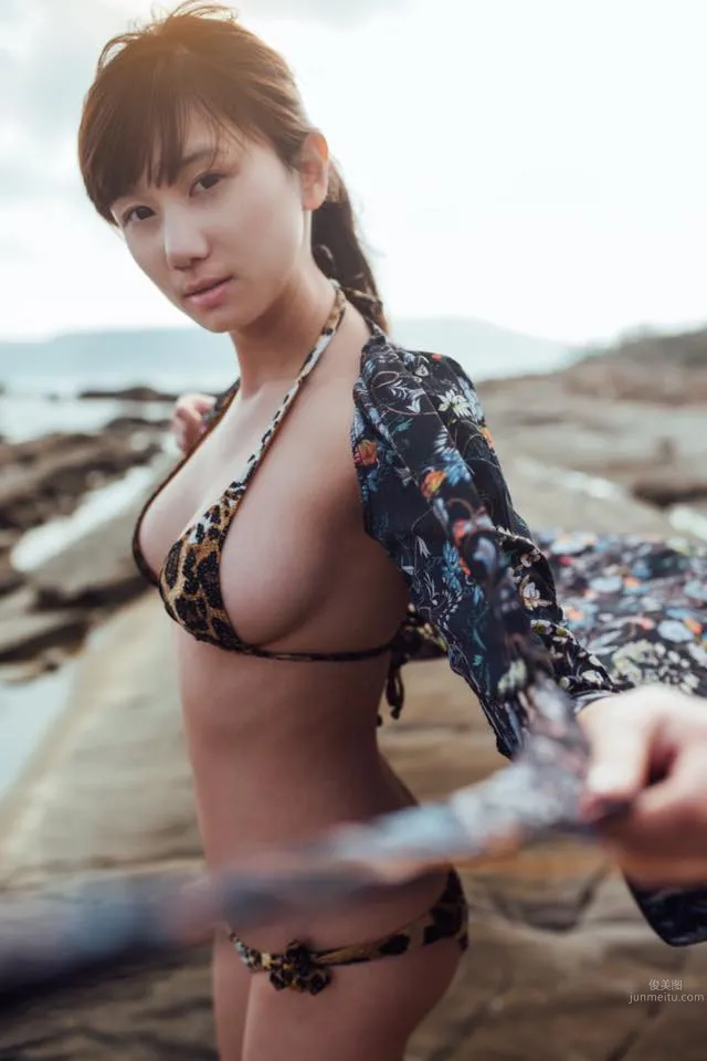 李霖Sarina- 完美身材加上E奶滿足你所有視覺感受 47