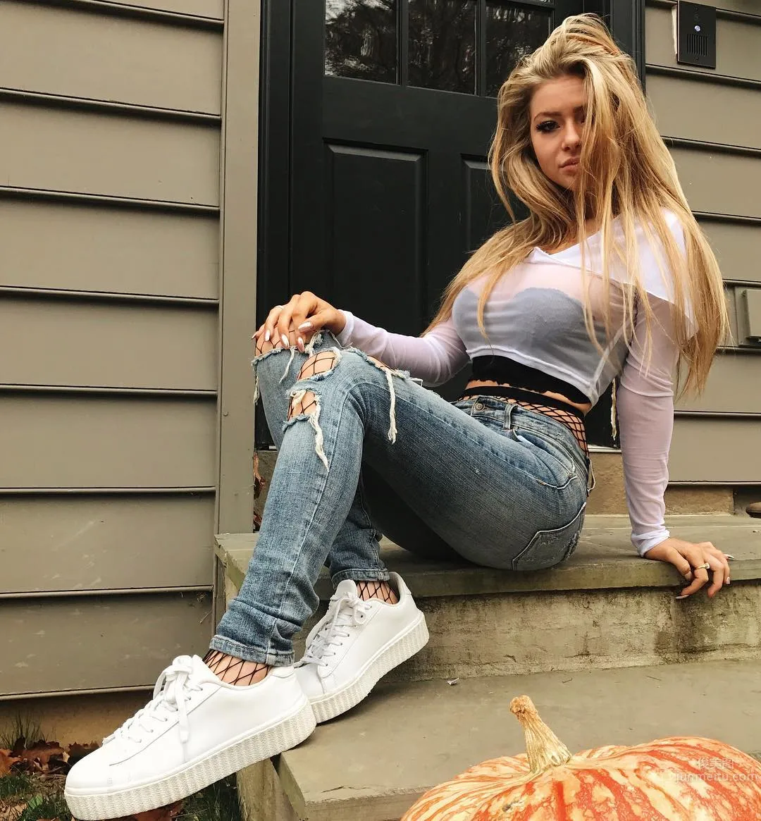 Kendal Crowley - Bikini Hot Girl Ready to Pop Out Beautiful Pictures Appreciation photo 24