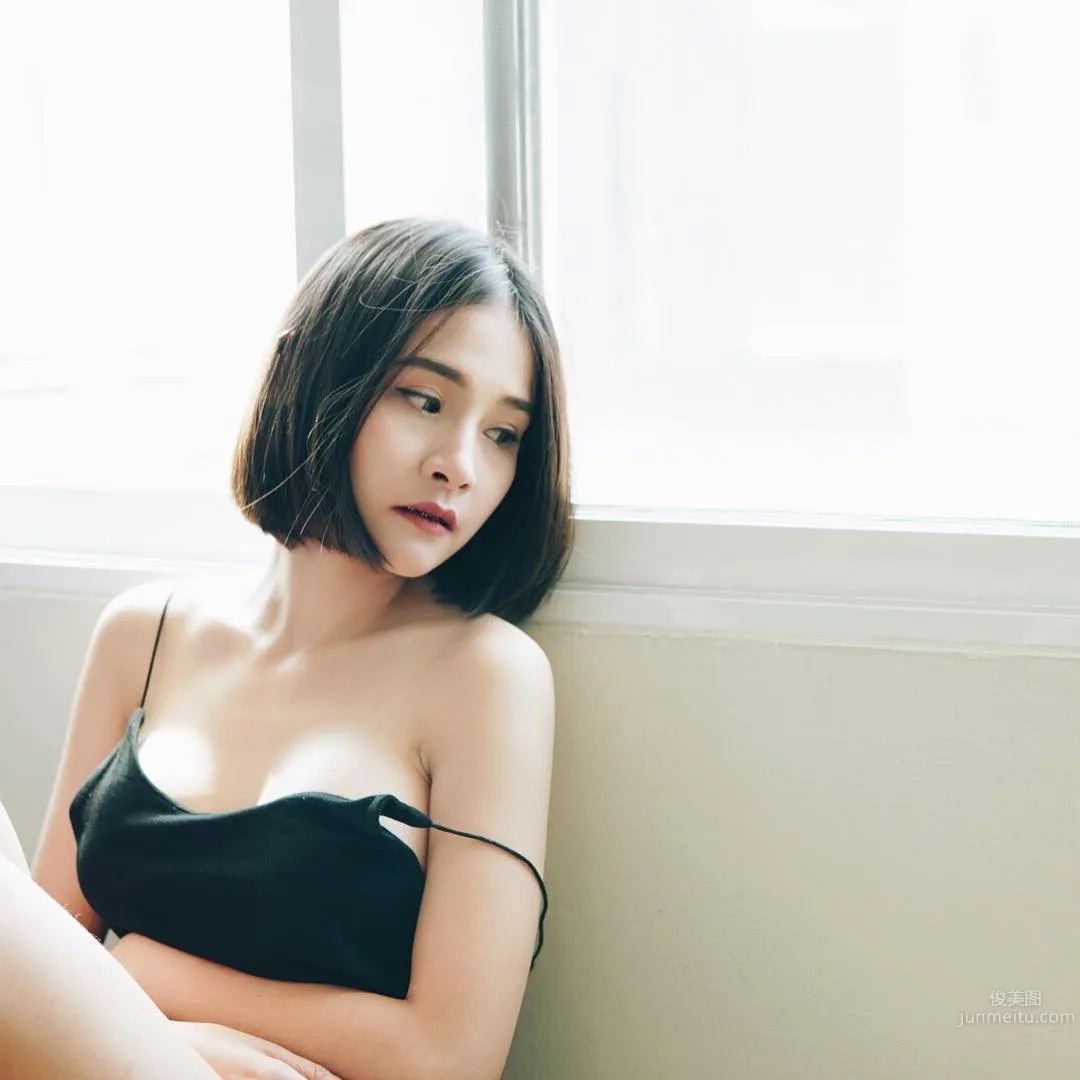 Piyachat Kongkarat- 短發泰國妹身材嬌小卻飽滿 24