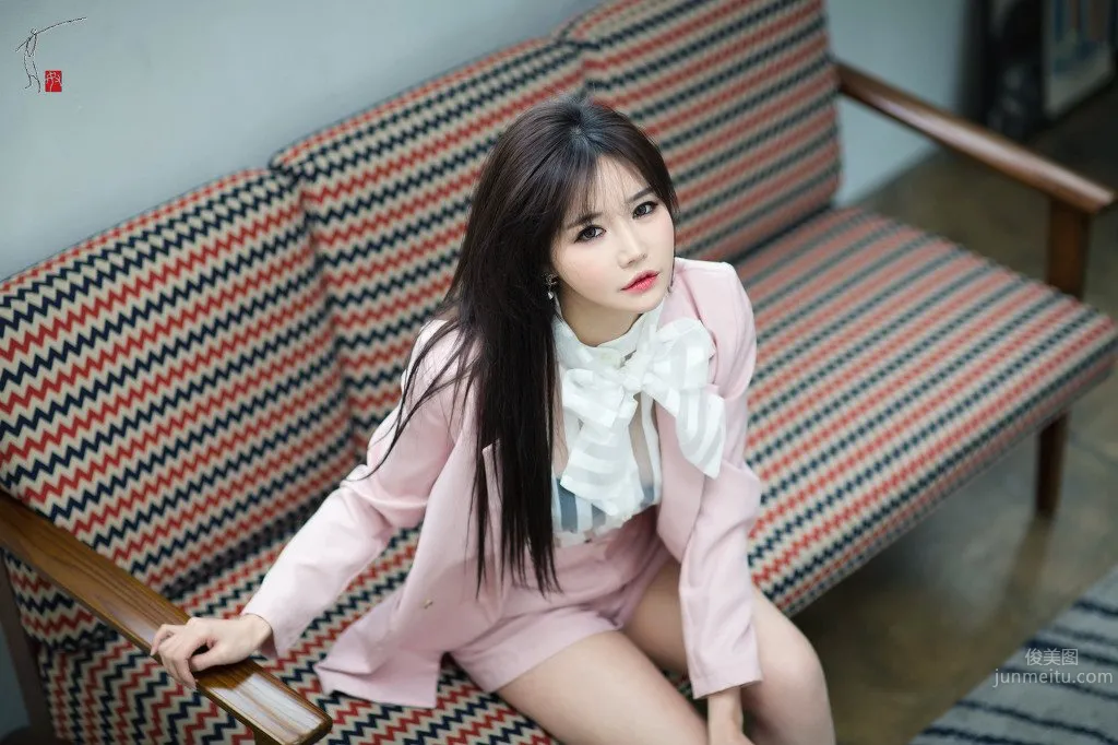 Han Ga Eun, Sexy and Alluring Uniform Photo photo 34