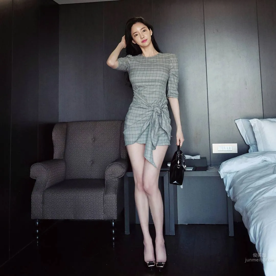 Ban Seo Jin, South Korea's Stunning Leg Model photo 50