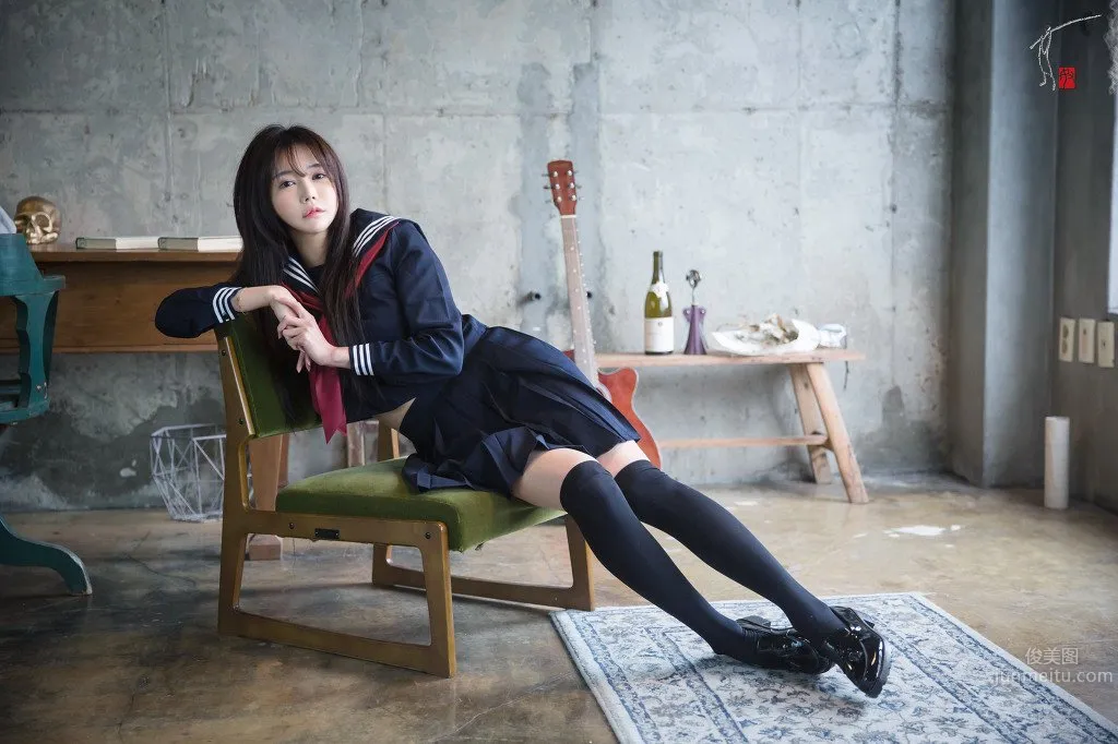 Han Ga Eun, Sexy and Alluring Uniform Photo photo 51