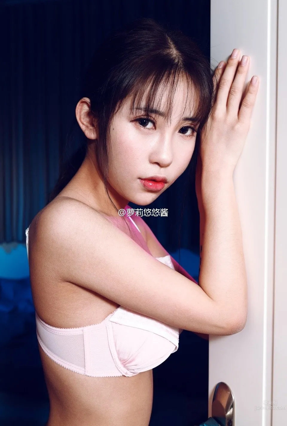 You Youjiang, Weibo Bold Private Shoot photo 18
