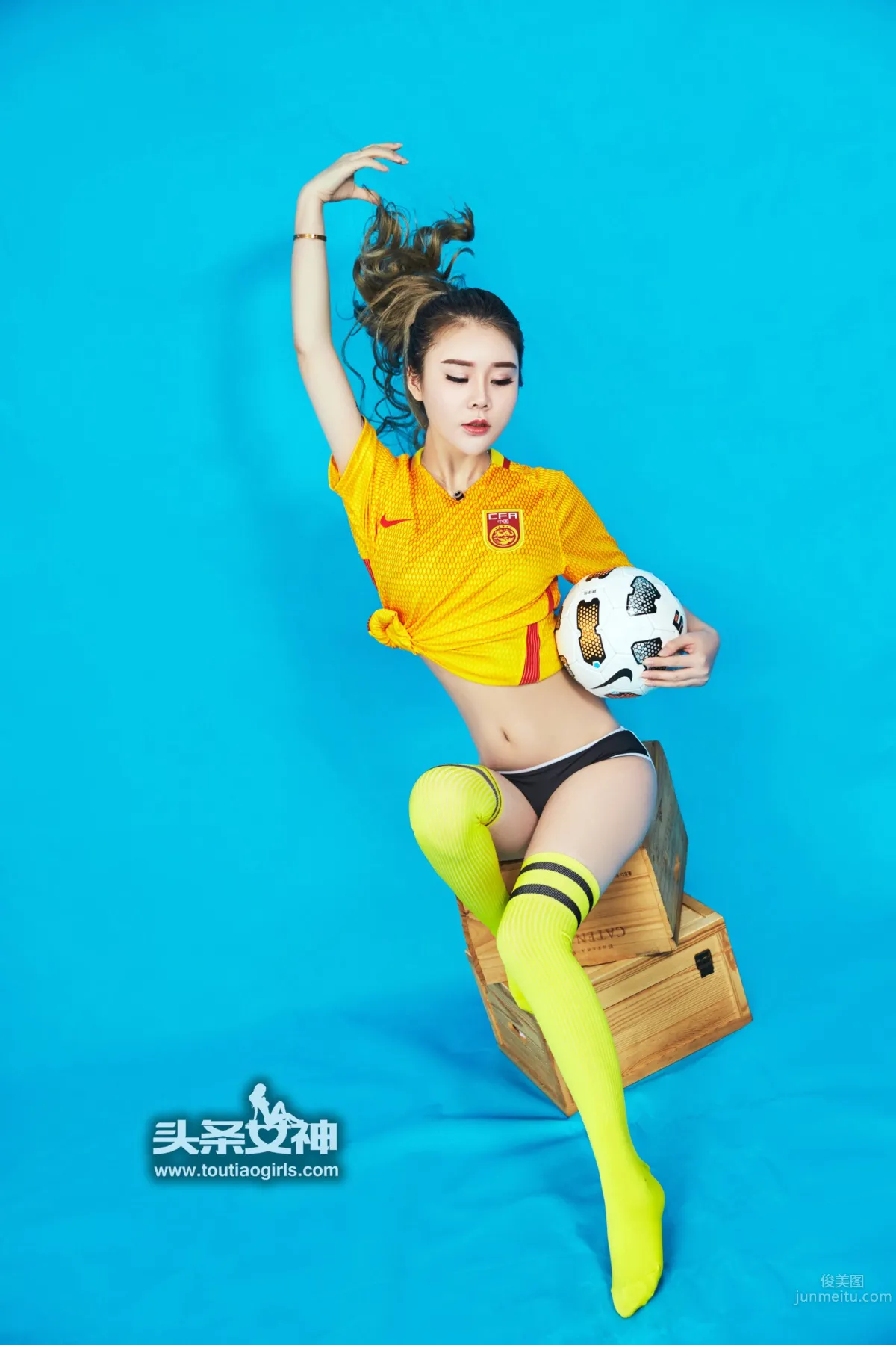 Ailisha Lisa - [TouTiao Goddess] 2017-03-28 Winning Glory for the Country photo 5