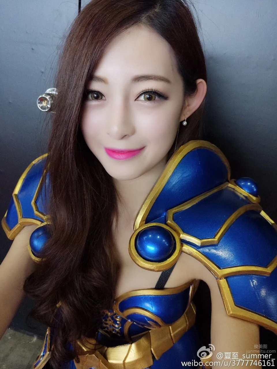 Big Ears Xia Zhi, Beautiful and Elegant Car Model Private Shoot photo 23