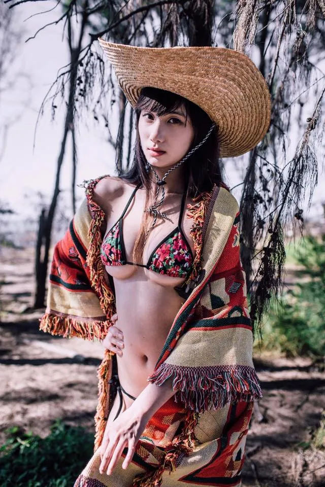 李霖Sarina- 完美身材加上E奶滿足你所有視覺感受 49
