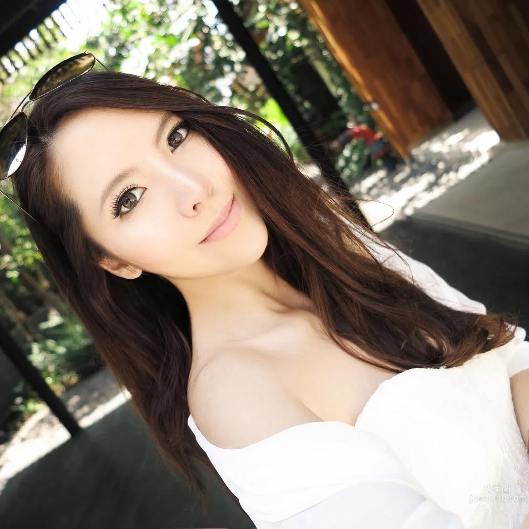 Kerika Chotivichit - Tall and Beautiful-Haired Thai Beauty photo 5