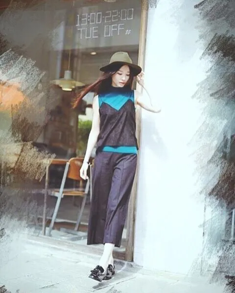 Su Chencheng - Super Elegant Taipei Commercial University Girl with Heaven-Defying Long Legs photo 5