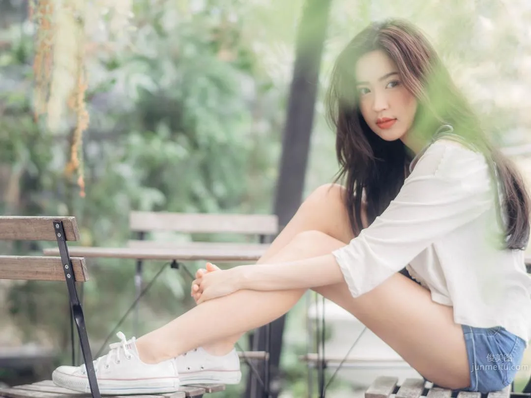Pravewan Singhato - Thai High Beauty Fair-Skinned Beautiful Legs Girl photo 16