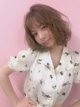 柴田彩菜- 日意混血蘿莉俏皮私房照