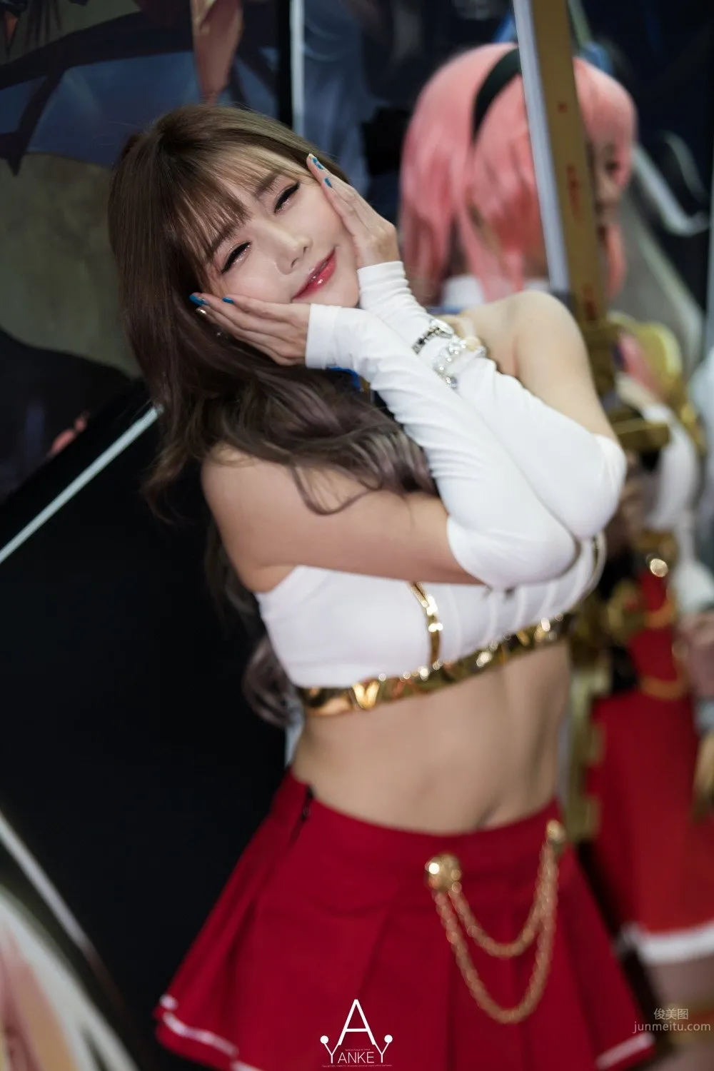 Han Ga Eun: showgirl photo 18