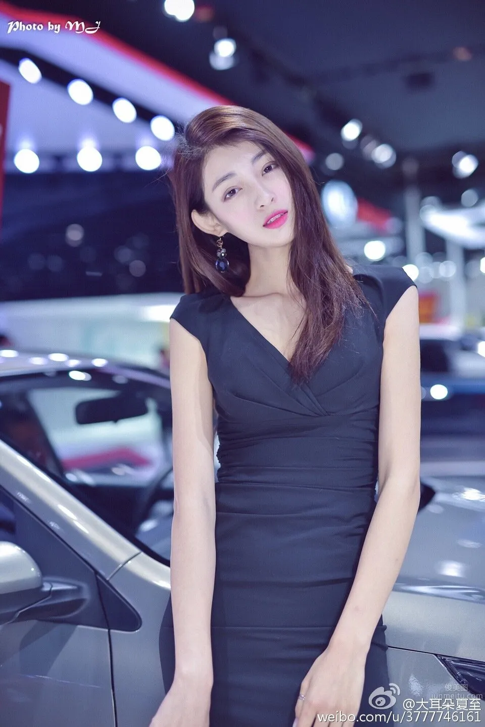 Big Ears Xia Zhi, Beautiful and Elegant Car Model Private Shoot photo 5
