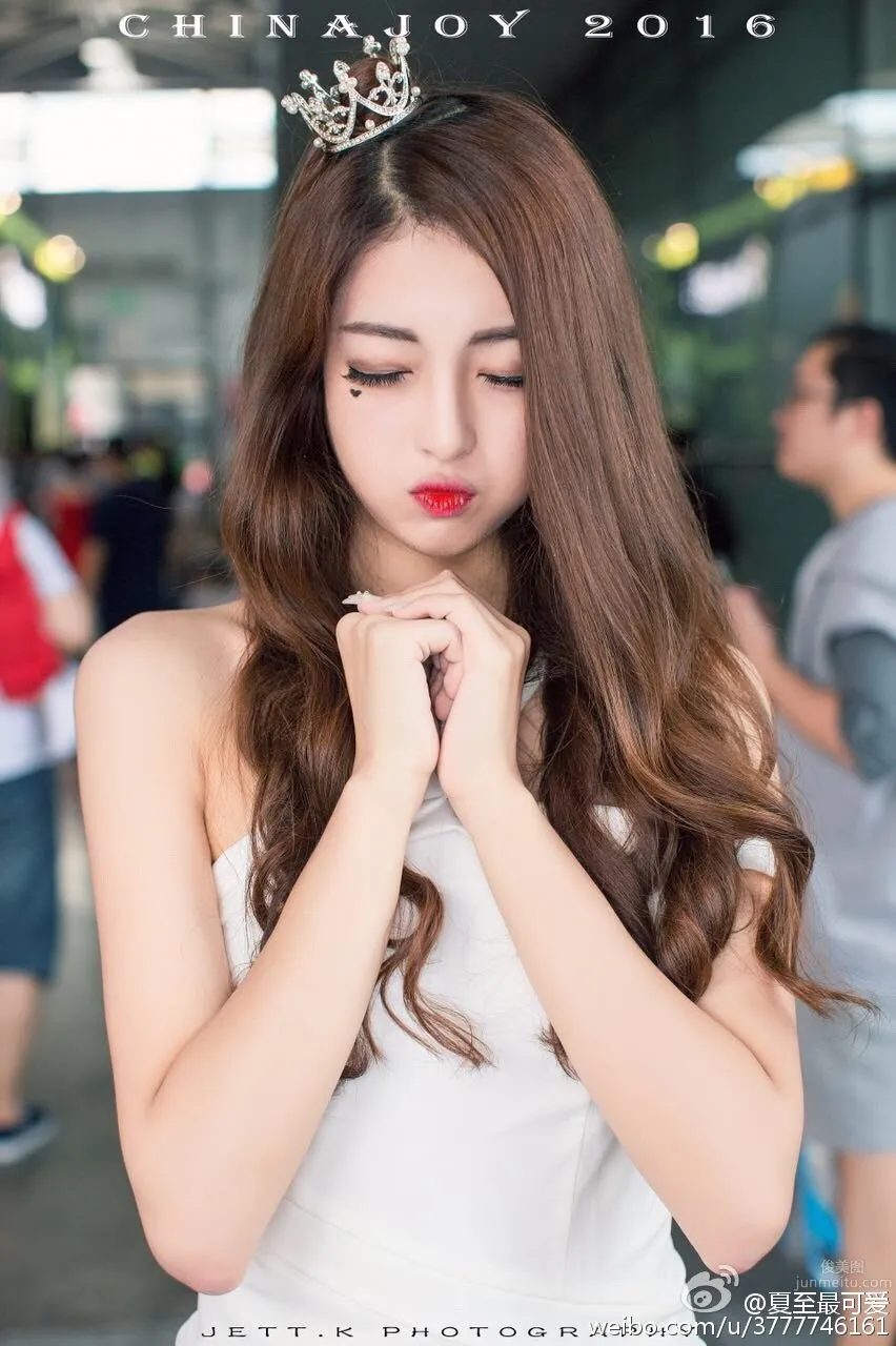 Big Ears Xia Zhi, Beautiful and Elegant Car Model Private Shoot photo 15