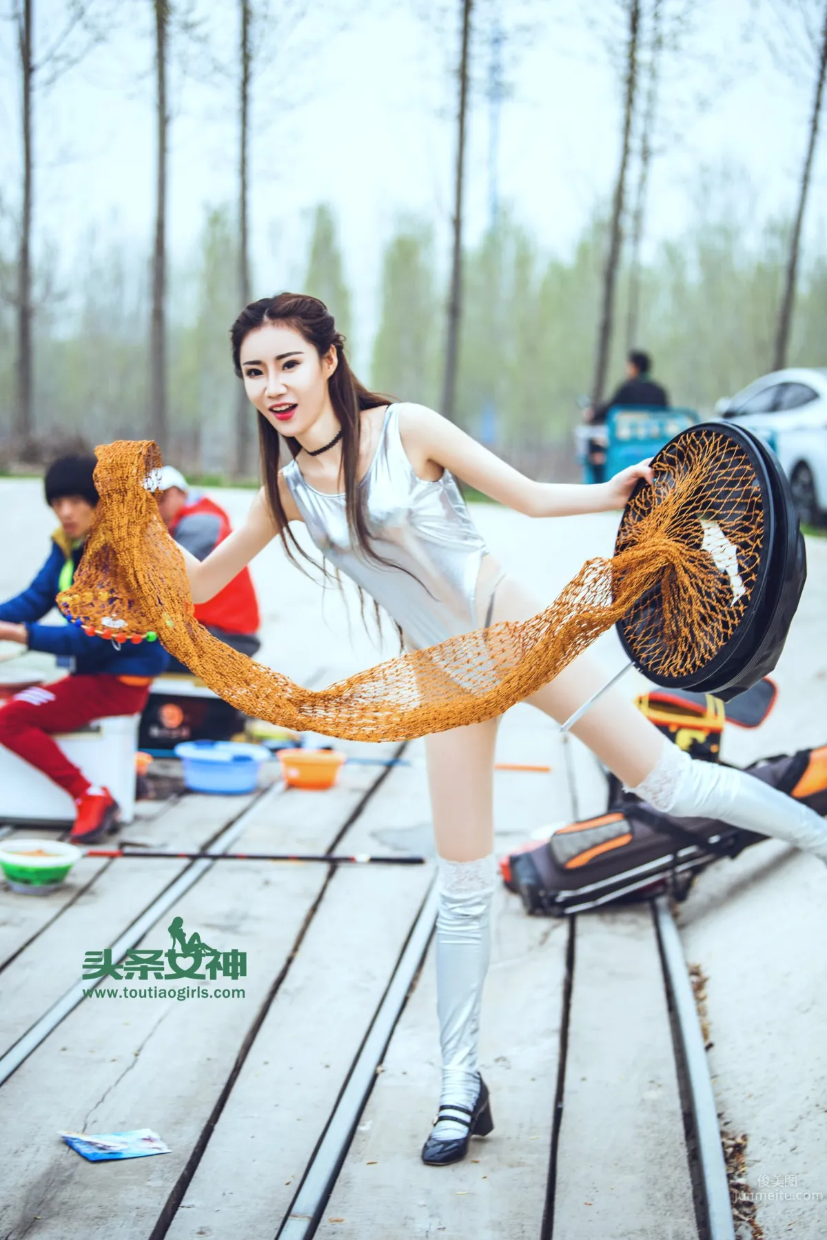 樊安妮垂钓美人写真_5