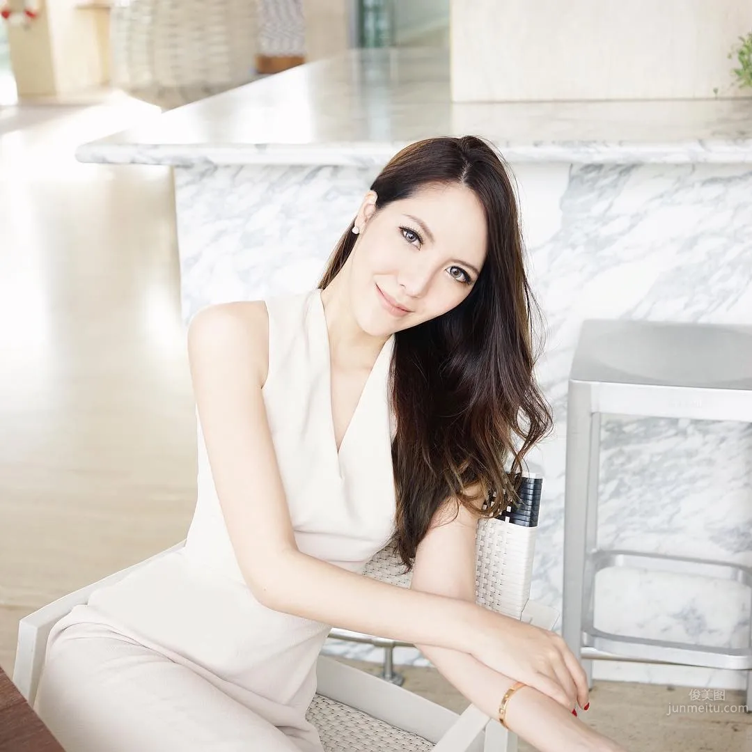 Kerika Chotivichit - Tall and Beautiful-Haired Thai Beauty photo 11