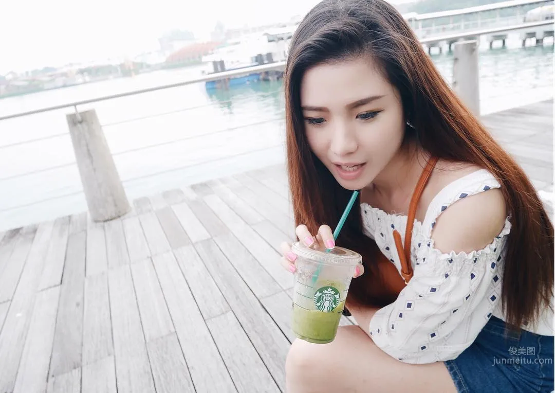 Chia Ying - Long Flowing Hair Flight Attendant Private Shoot photo 12