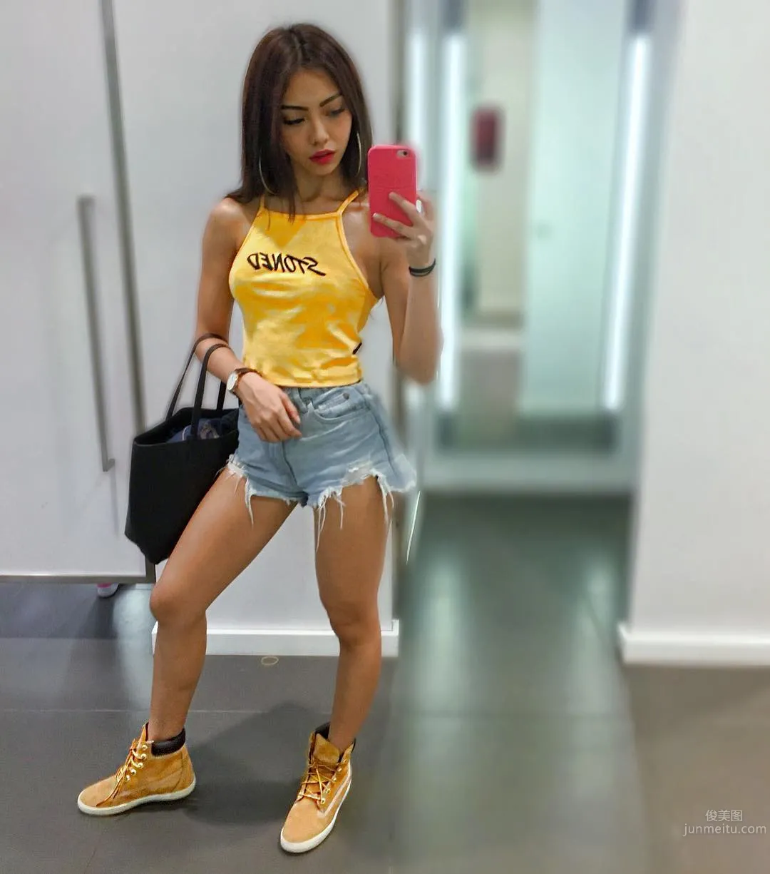Jazel Lim- 大马翘臀黑美人_11