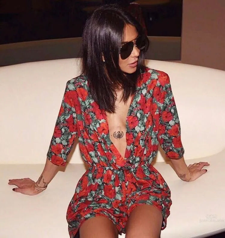 Chiara Biasi - Even Food Is Not as Hot as This Sexy Beauty photo 26