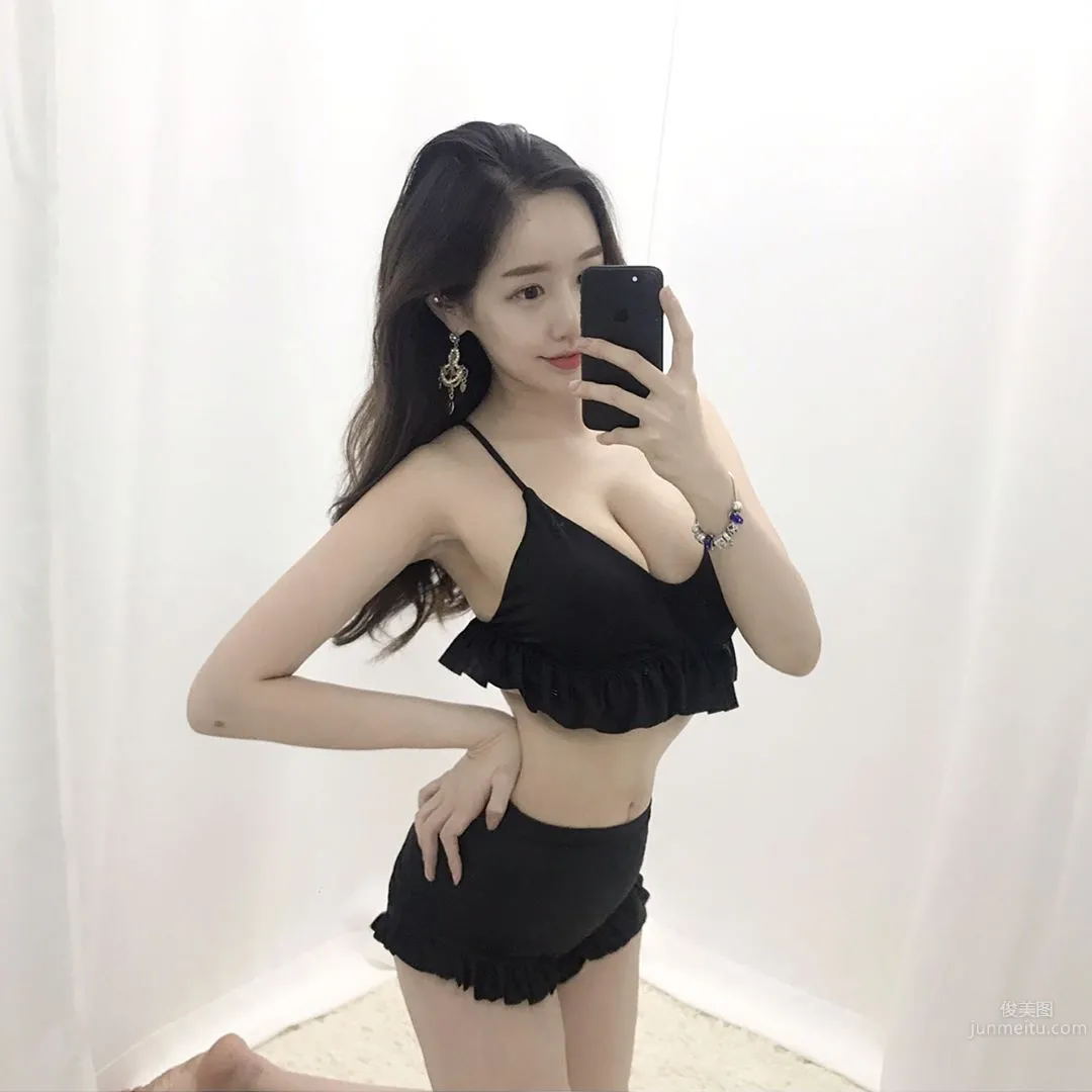 Glamthes, Korean Top Online Shop Model Is Just So Hot! photo 26