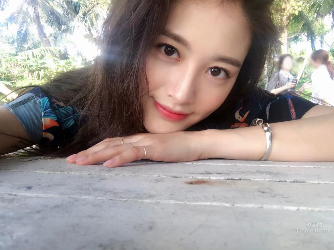 金栽經- 韓國偶像美女私房照 23
