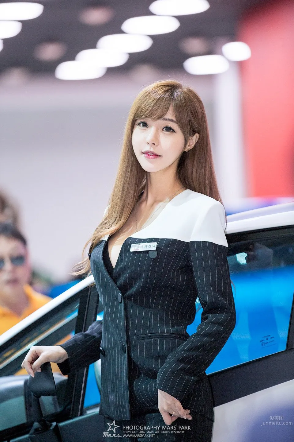 Seo Jin Ah - Korean Car Model HD Auto Show Photo Set photo 44