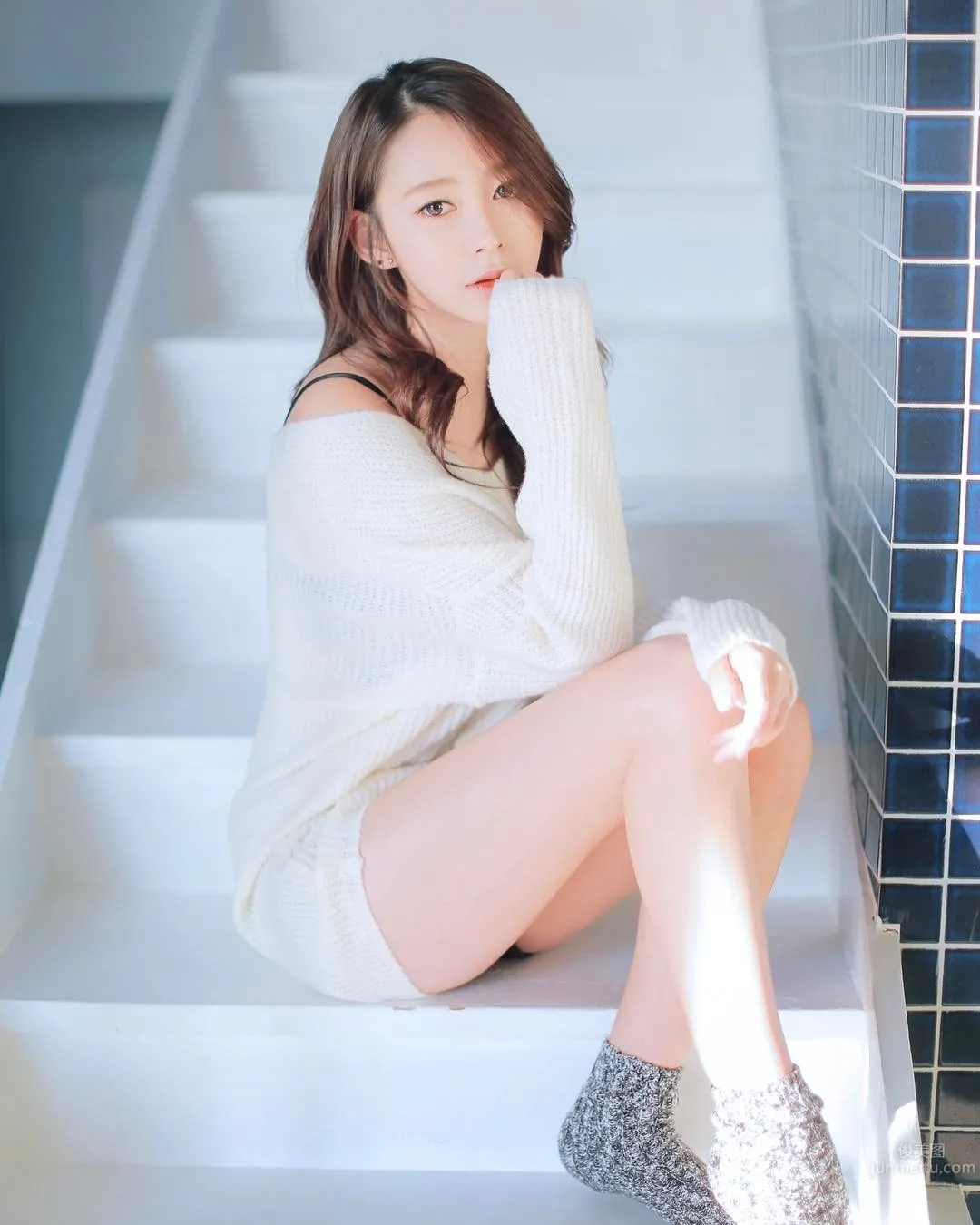 임지우- 韓國人氣舉牌女郎美圖 36