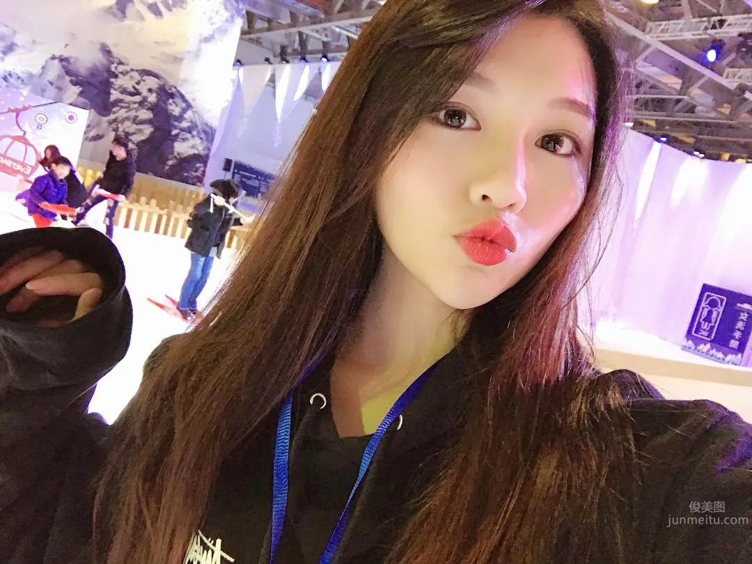 黃樂樂- 飛機維修正妹私房照 9